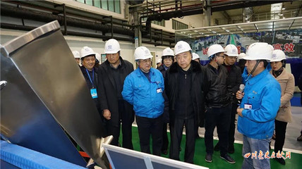 &ldquo;三線建設與新中國發(fā)展&rdquo;專家論壇代表到東汽調研